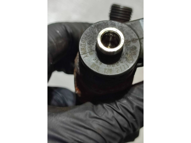 Форсунка 03L130277J Audi TT TTS Mk2