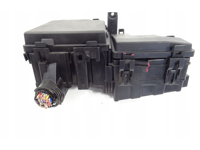 Pojistková skříňka 284B75NA0A Nissan X-Trail T32 2020