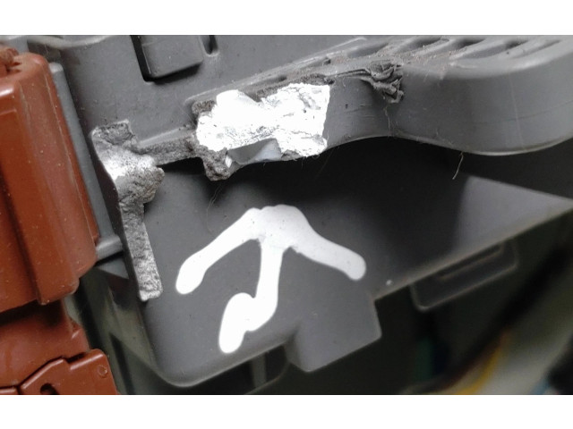 Блок предохранителей SJDG010, 1567002790 Honda FR-V