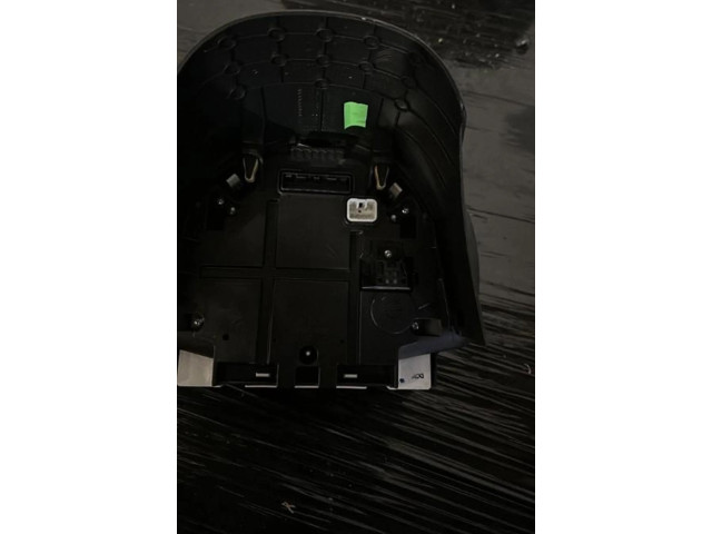 Панель приборов B001177080 Peugeot 108