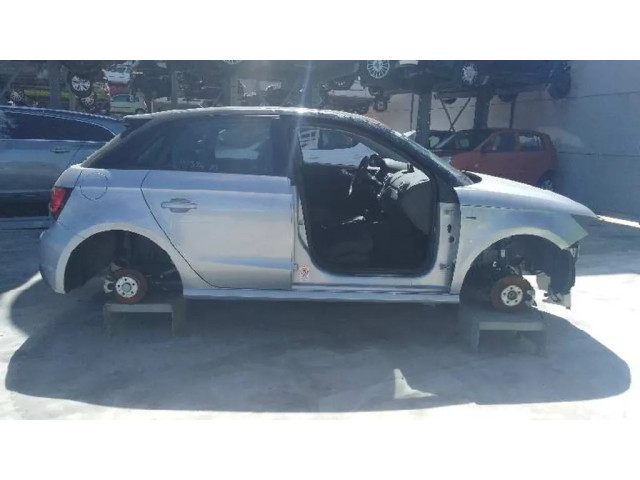 Панель приборов 8XA920930D, A2C99999000   Audi A1       