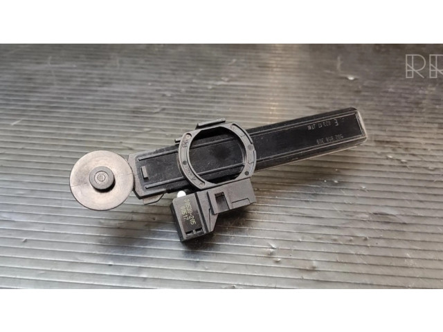 Другая деталь салона