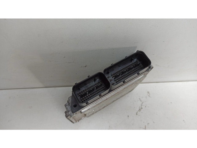 Блок управления двигателя 03L906018CN, 03L906018ES Audi Q3 8U