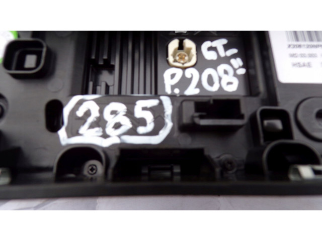 Дисплей    9824619980   Peugeot 2008 II