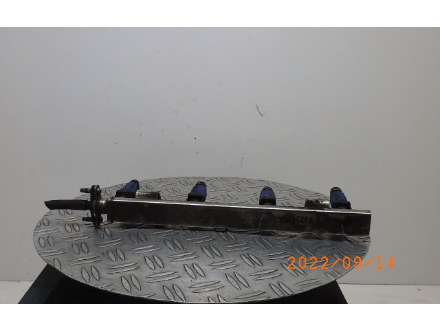 Топливная рампа    KIA Ceed  