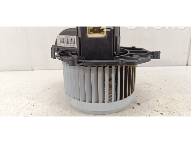 Вентилятор печки       Peugeot Partner