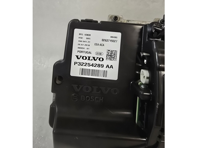 Přístrojová deska Volvo V60 2018 32254289