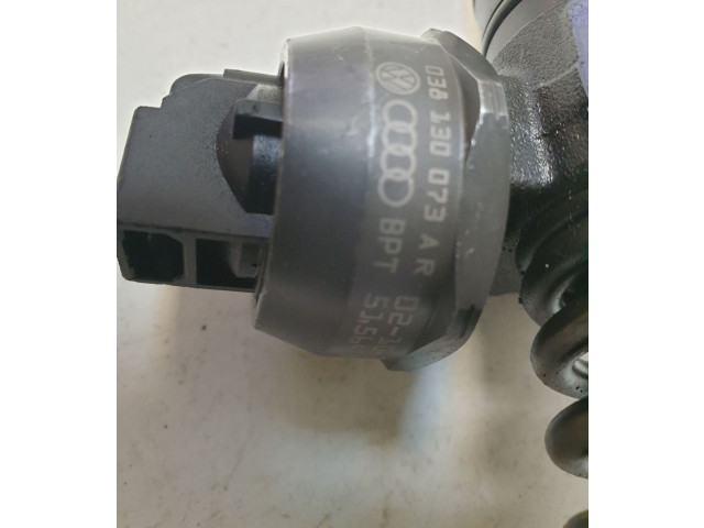 Форсунка 038130073AR    Audi A3 S3 8L  ATD,AXR 