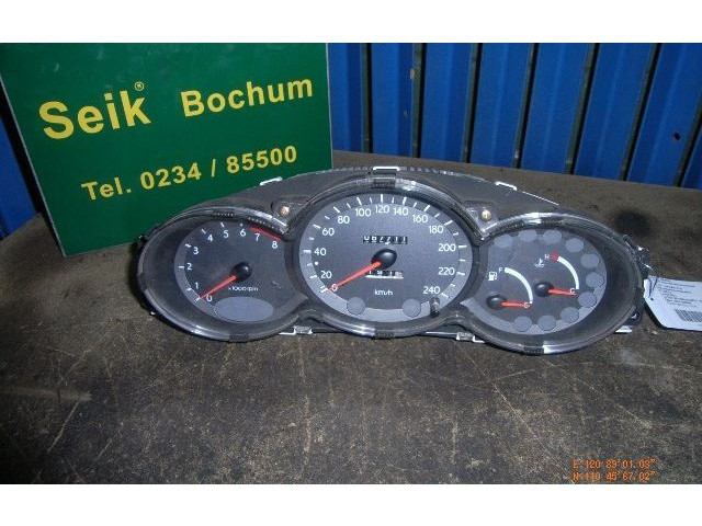 Панель приборов    Hyundai Coupe       