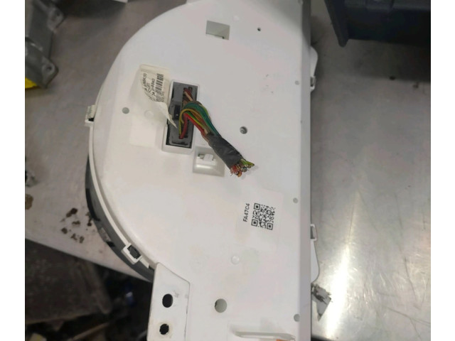 Přístrojová deska Nissan Pixo 2009 248104A00E