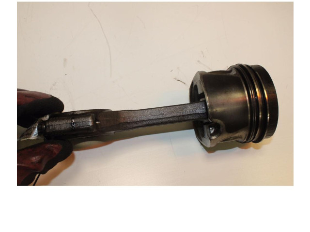  Поршень с шатуном CBD   Volkswagen Golf Plus  