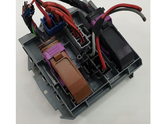 Блок предохранителей 51792197 Lancia Ypsilon