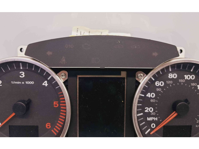 Přístrojová deska Audi Q7 4M 1997