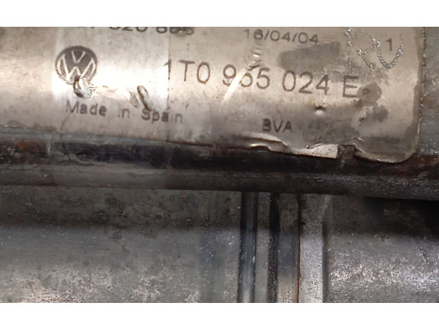 Моторчик дворников 1T0955024E, 3397020666    Volkswagen Touran I