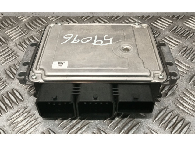 Блок управления двигателя ET7112A650, 0281032086   Ford Tourneo