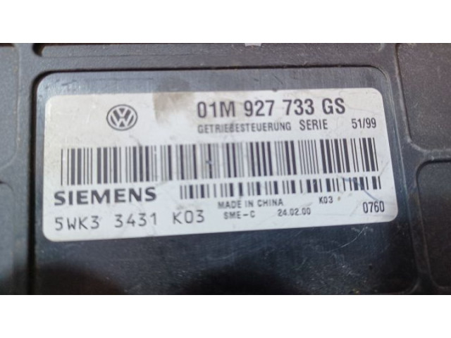 Блок управления коробкой передач 01M927733GS   Audi A3 S3 8P