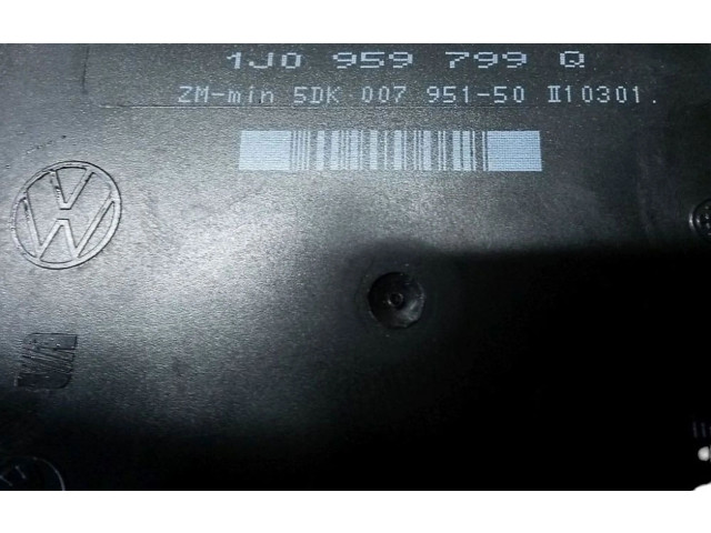 Vstřikovač 1J0959799Q, 1J0959799Q Volkswagen Bora AXP