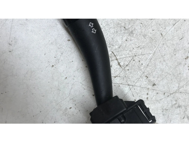 Ручка поворотов/ фонарей