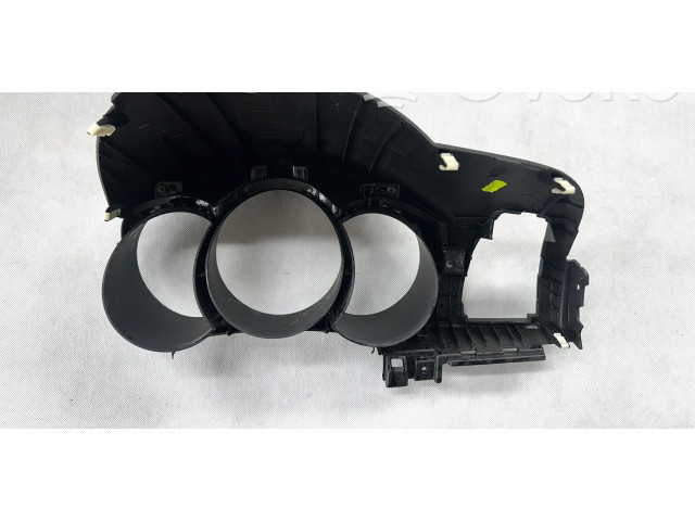 Панель приборов 848301P000 KIA Venga