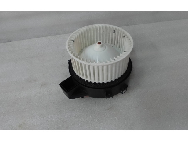 Вентилятор печки    0130309504, DG576008   Volvo XC90