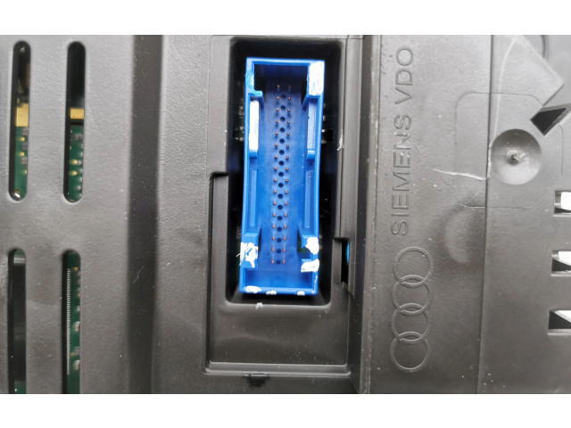 Přístrojová deska  Audi A8 S8 D3 4E 2004 4E0920950  