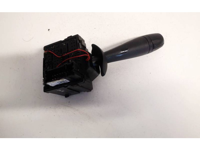 Ручка стеклоочистителей 681726046r, 681726046R   Dacia Sandero