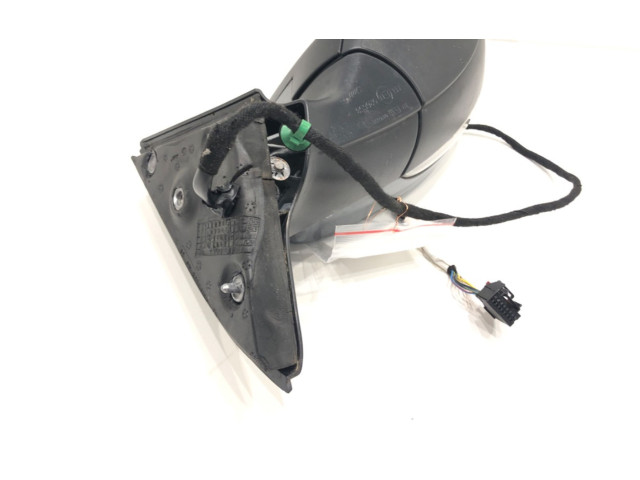 Зеркало электрическое Volkswagen Jetta VI 2011 - 2018 года