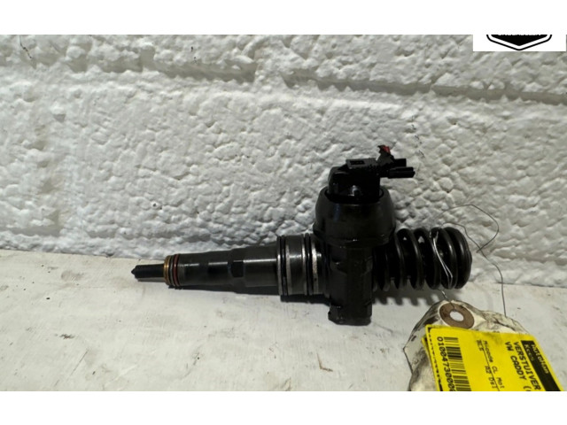 Vstřikovač 038130073BN, 038130073BN   Volkswagen Caddy    BLS 