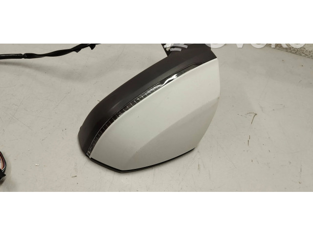 Зеркало электрическое Audi Q5 SQ5 2017 - года