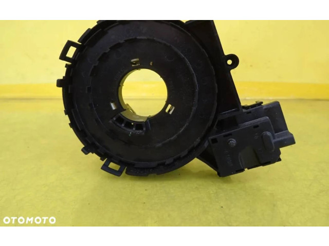 Подрулевой шлейф SRS 1K0959653C Skoda Octavia Mk2 (1Z)