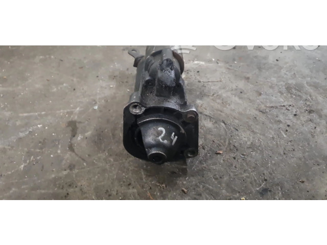 Стартер    Volvo V70      