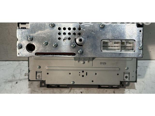 Радио/ проигрыватель CD/DVD / навигация 86180-B1161 Daihatsu Sirion