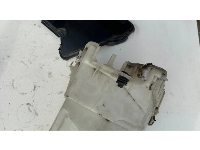 Pojistková skříňka 7555102, 10055913 BMW X6 E71 2014