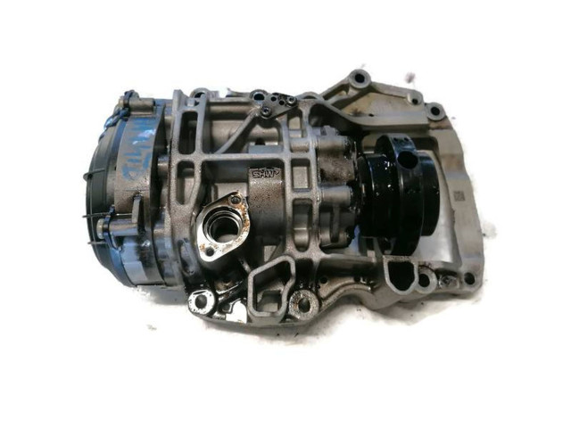 Масляный насос   04B145208G, 005301  Audi A1 