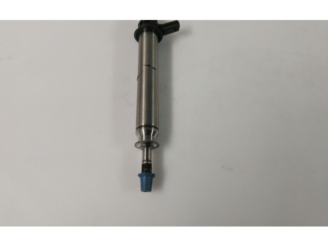 Vstřikovač Mercedes-Benz GLA W156 M133.980