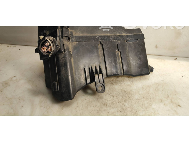 Блок предохранителей 82241SC020, 807355   Subaru Forester SH       