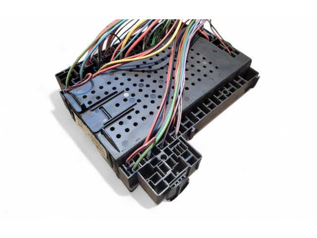 Блок предохранителей 8676284, 8645716 Volvo V70