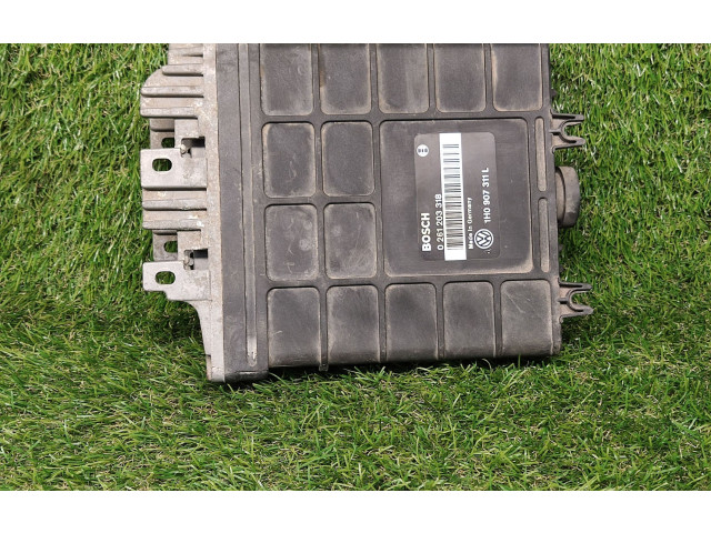 Блок управления двигателем ECU 1H0907311L, 0261203318 Volkswagen Golf III 1994