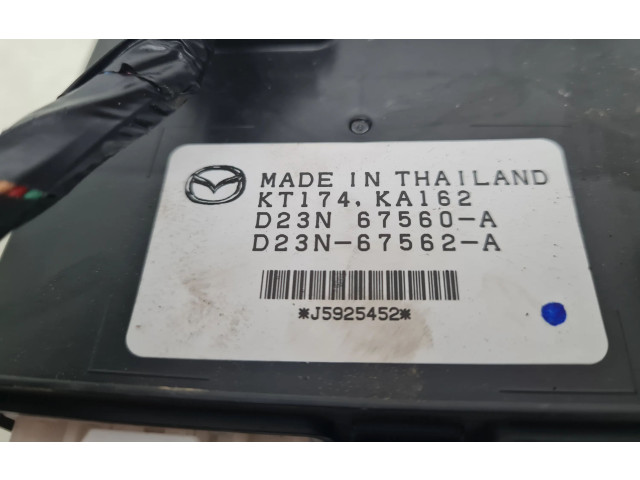 Блок комфорта D23N67560A, D23N67562A Mazda CX-3