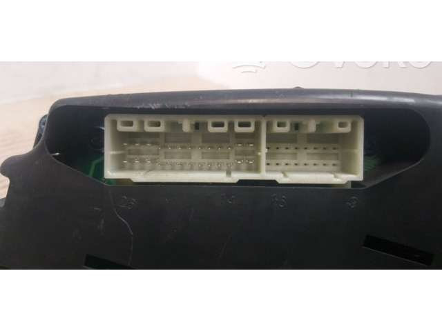 Панель приборов 04836990AA, 04836983AA   Chrysler 300 - 300C       