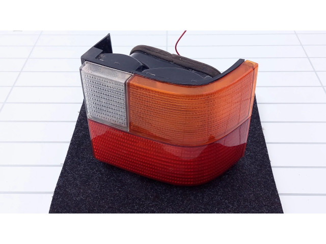 Задний фонарь      Volkswagen Transporter - Caravelle T4   1991-2003 года