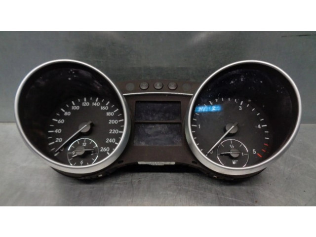 Přístrojová deska Mercedes-Benz ML W164 2005 A1649007900, A2C53361660