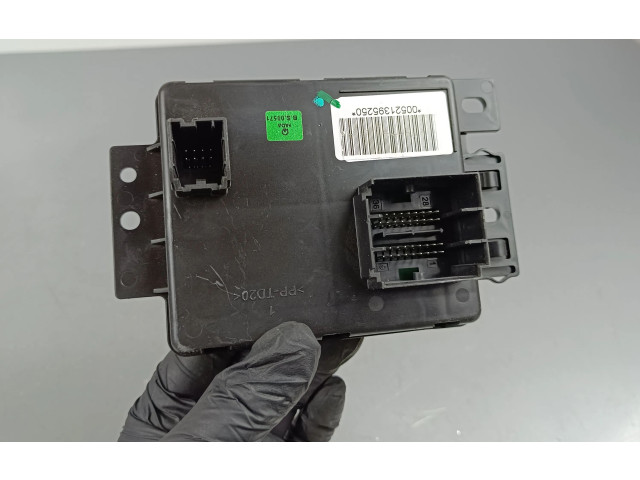 Блок управления 00521395250   Jeep Renegade