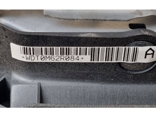 Подушка безопасности водителя 98211-SC000-JC   Subaru Forester SH