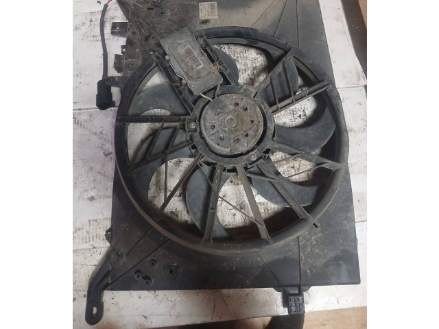 Вентилятор радиатора     30680547, 0130303909    Volvo V70 