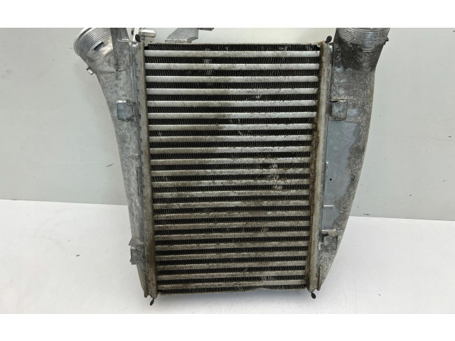 Интеркулер  4K0145805P   Audi RS7 C8 