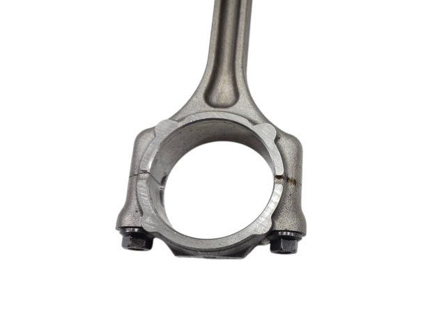 Поршень 46354757, 46346020 Jeep Renegade