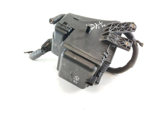 Pojistková skříňka Lexus RX 330 - 350 - 400H 2003