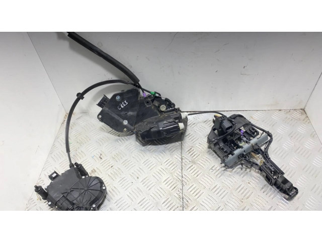 Задний замок