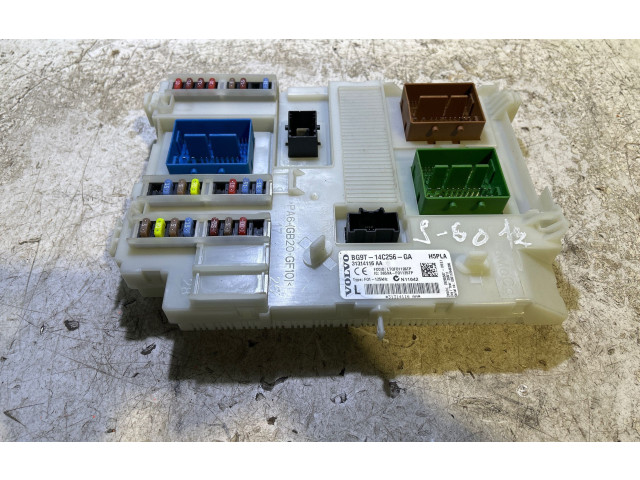 Блок предохранителей BG9T14C256GA, 31314116AA Volvo S60